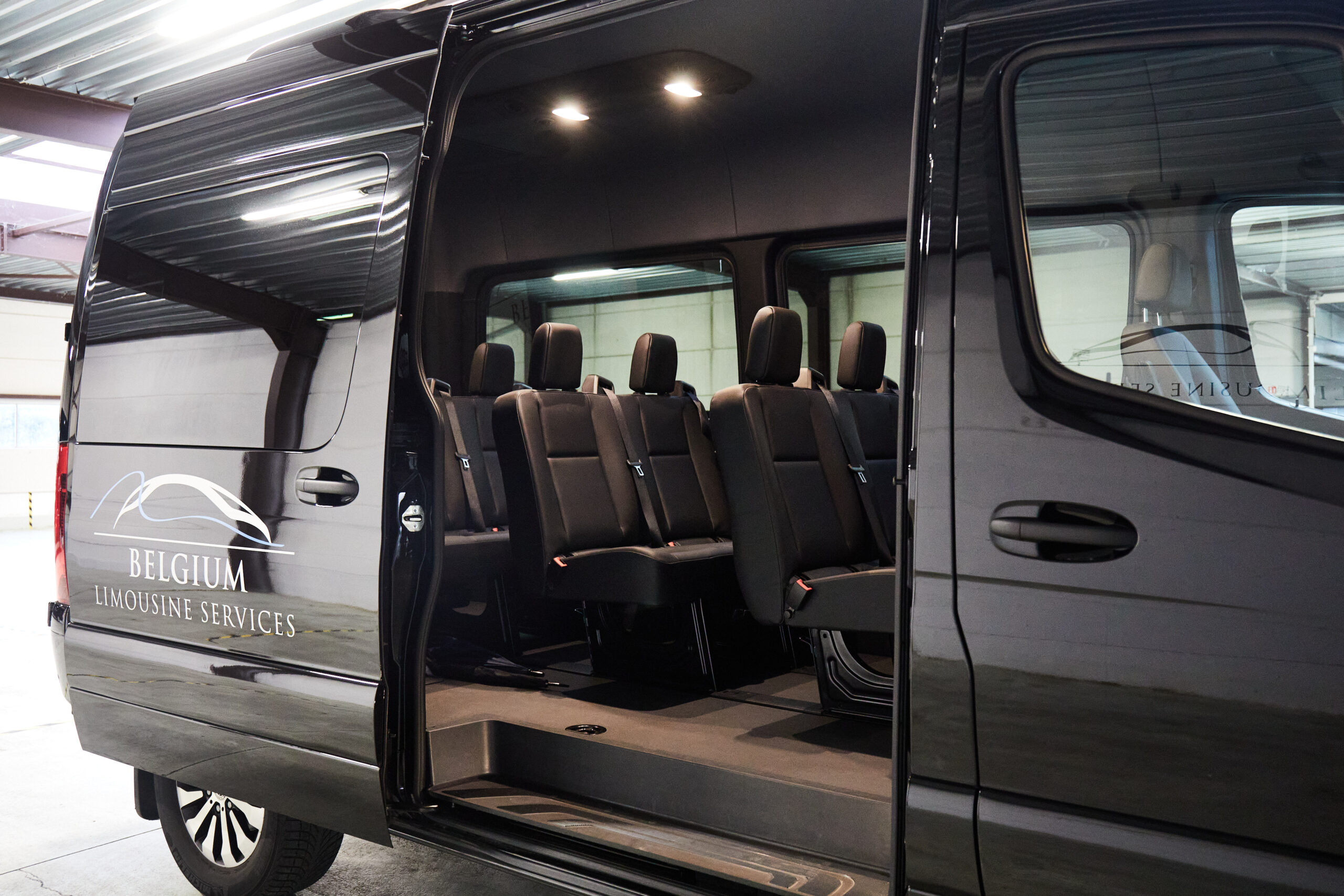 BELGIUM LIMOUSINE_033